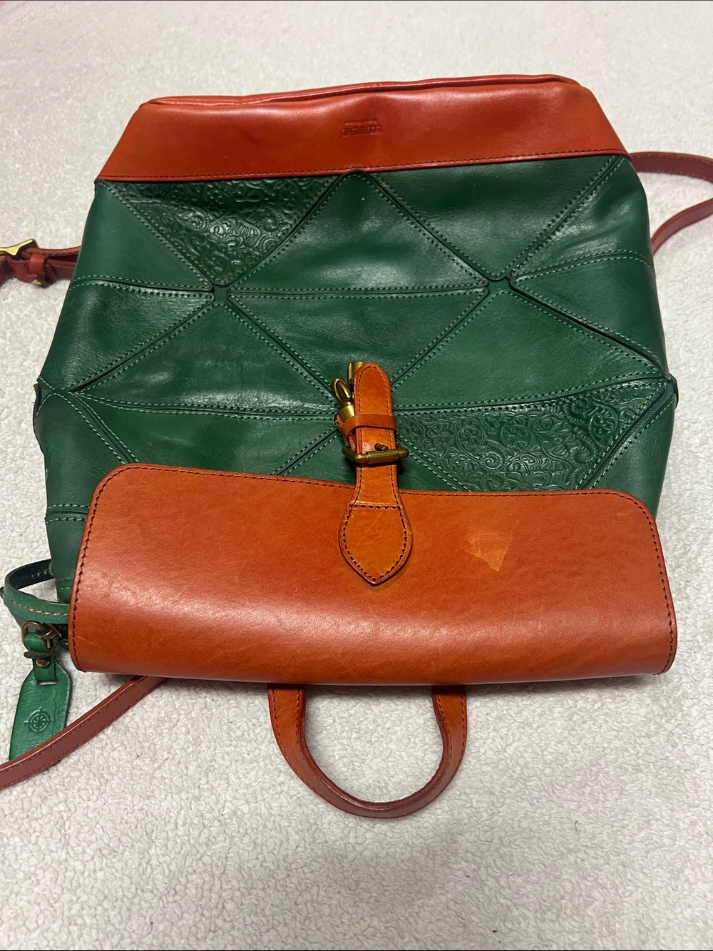 Old Trend Prism Backpack - Picture 9 of 11